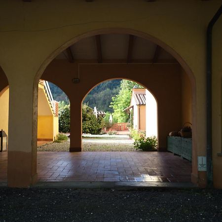 Agriturismo La Cerbana Palaia Eksteriør billede